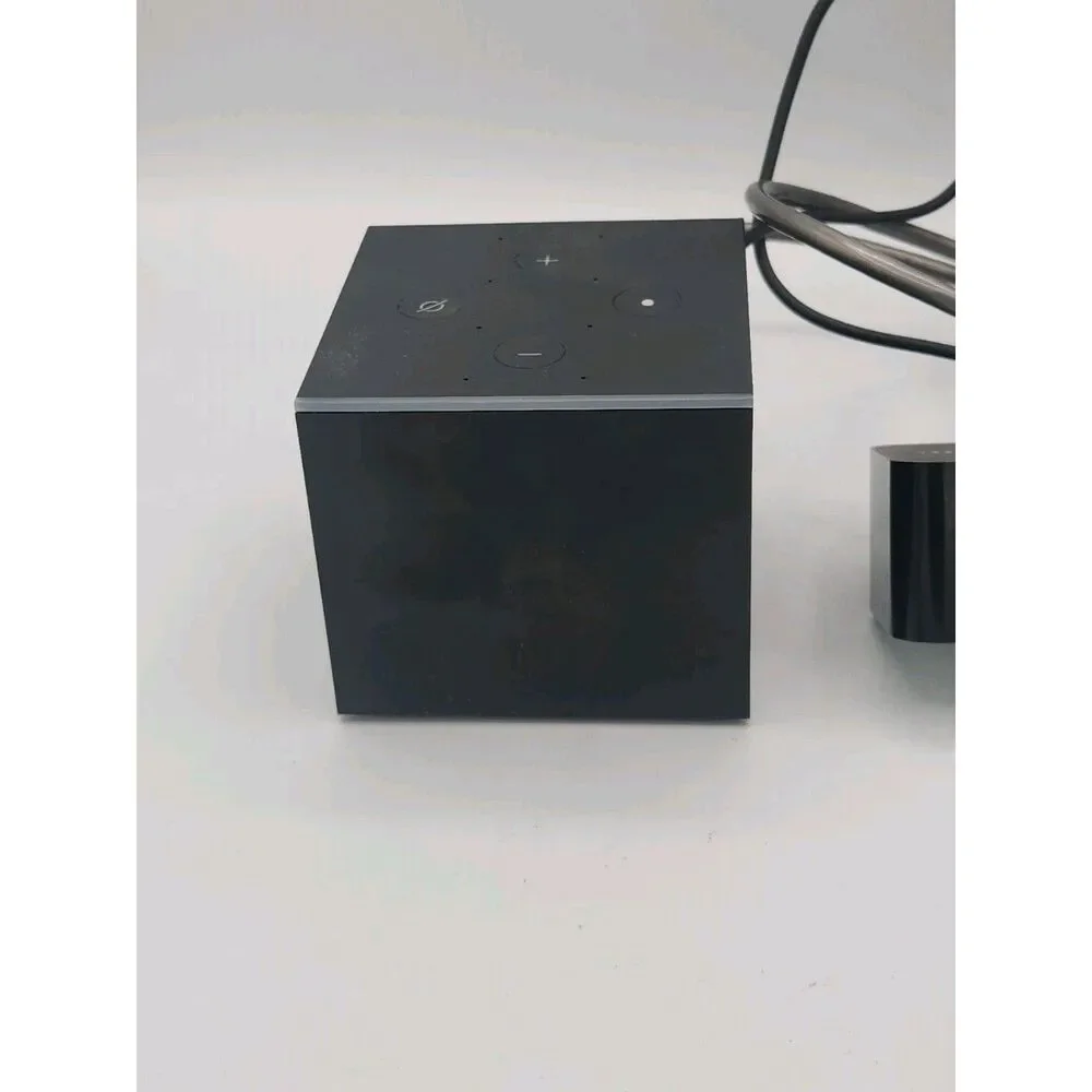 Amazon Fire TV Cube 2nd Gen A78V3N 4K HDR Streaming Player Works No Remote Used - Picture 2 of 2